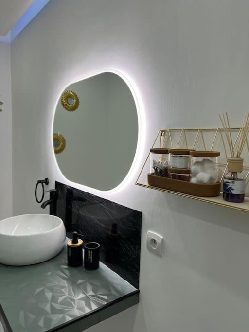 F2 A 12 Mn De Paris Avec Sauna - Parking Prive Apartment *